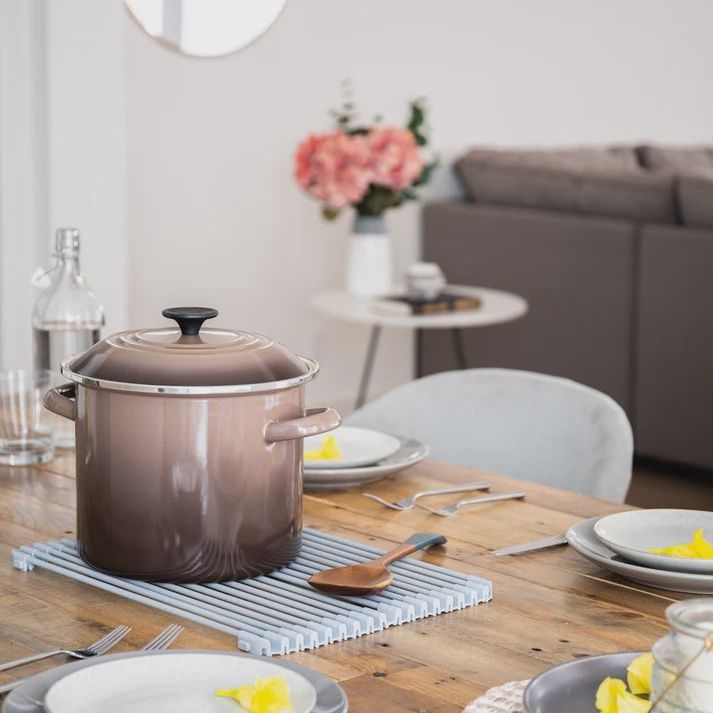 Large Multi-Purpose Roll-Up Rack