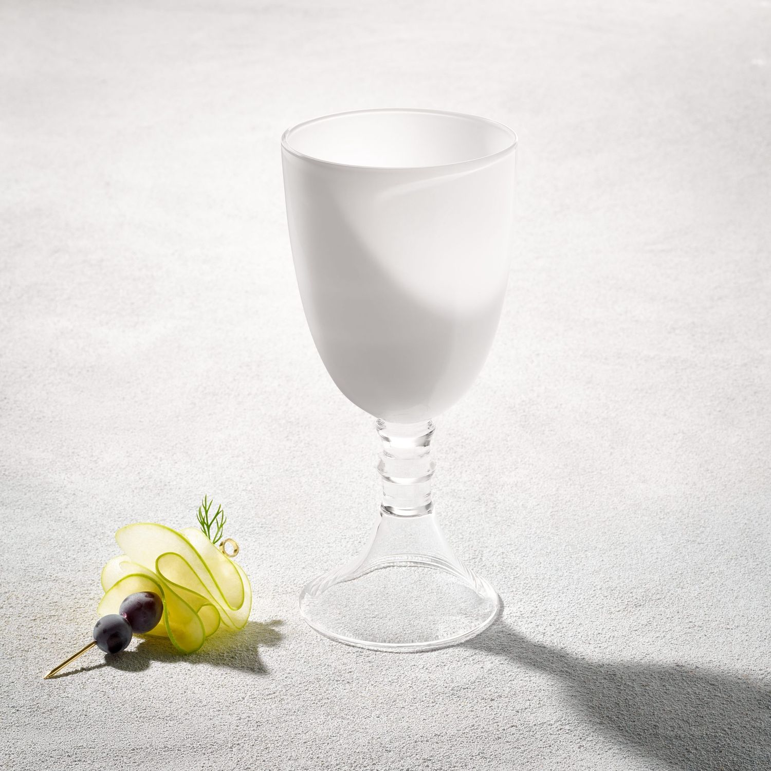 Set of 6 Vikko Decor - Iris  White  Clear Stem  Glass Goblet  18 Oz"