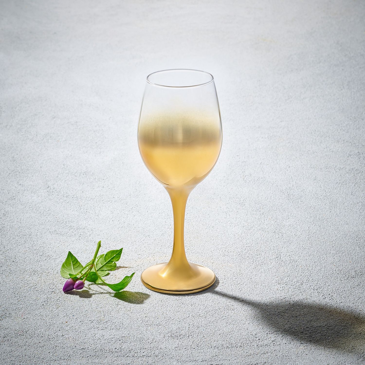 Vikko Decor - Ombre Gold Gradual Wine Glass 11.5 Oz