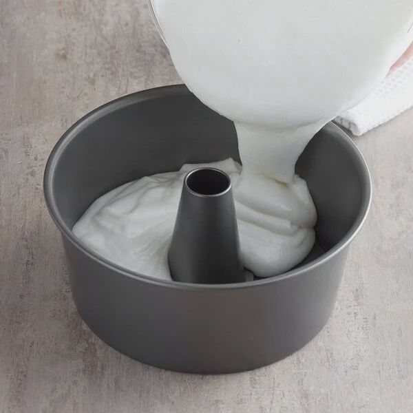 Non-Stick Fluted/Bundt Cake Pan 10.2"