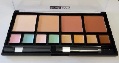 Concealer parette 357 -1pc BEAUTY TREATS