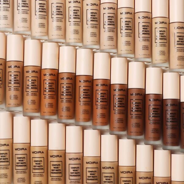 Complete Wear Soft Matte Foundation-1pc Moira
