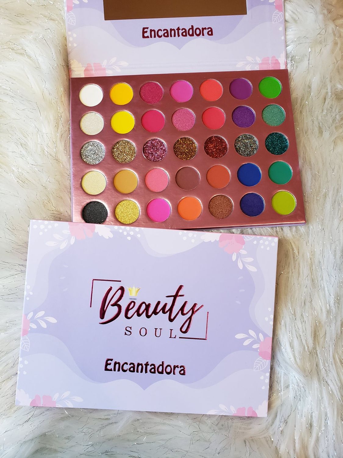 Encantadora
