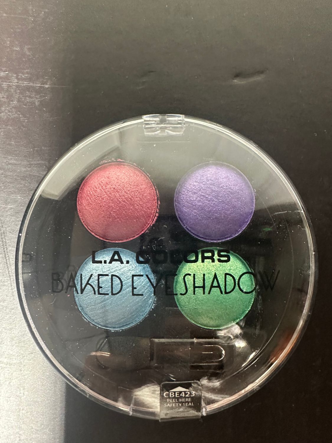 4 COLOR BAKED EYESHADOW   LA COLORS 423