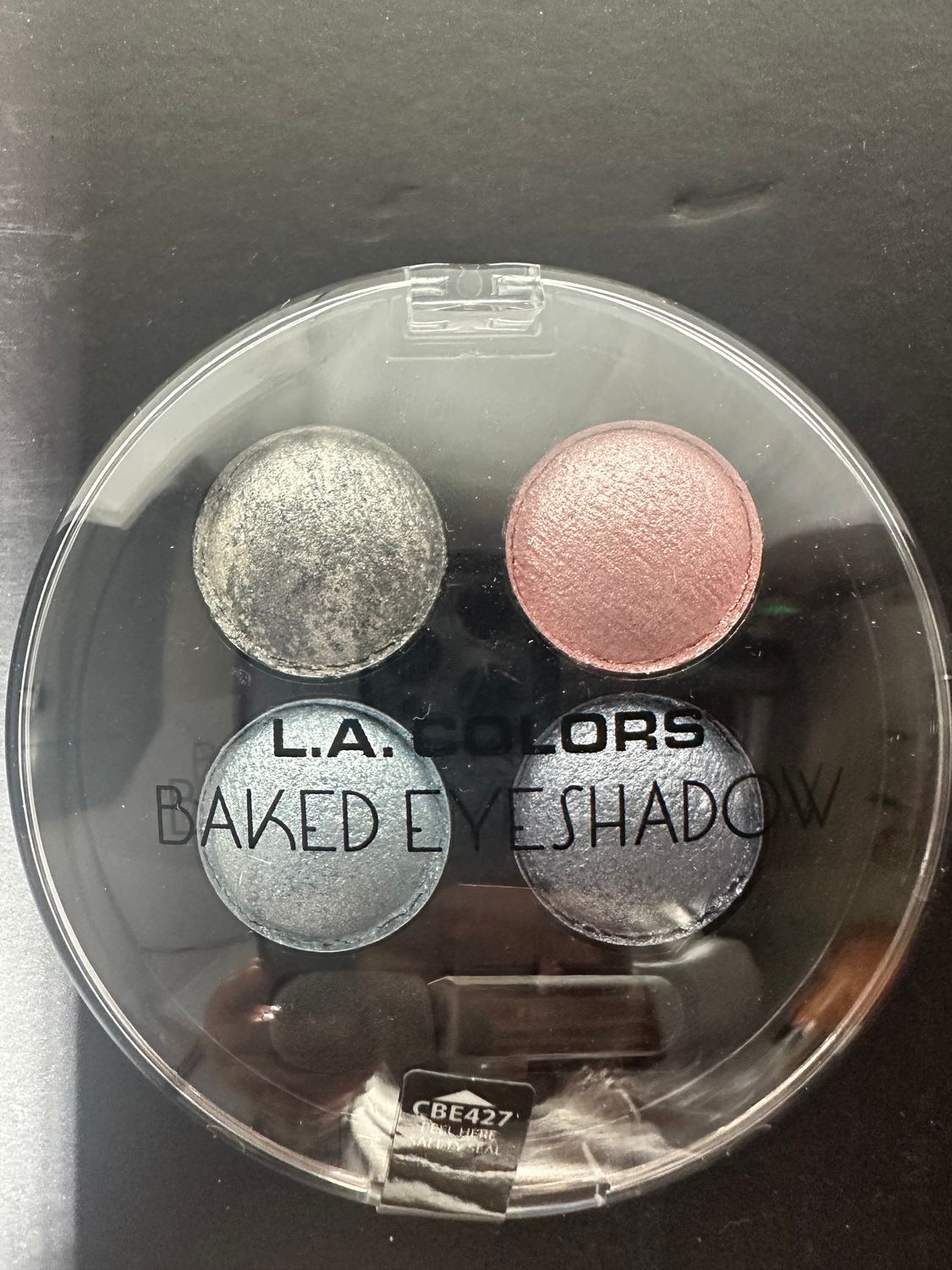 4 COLOR BAKED EYESHADOW   LA COLORS 427