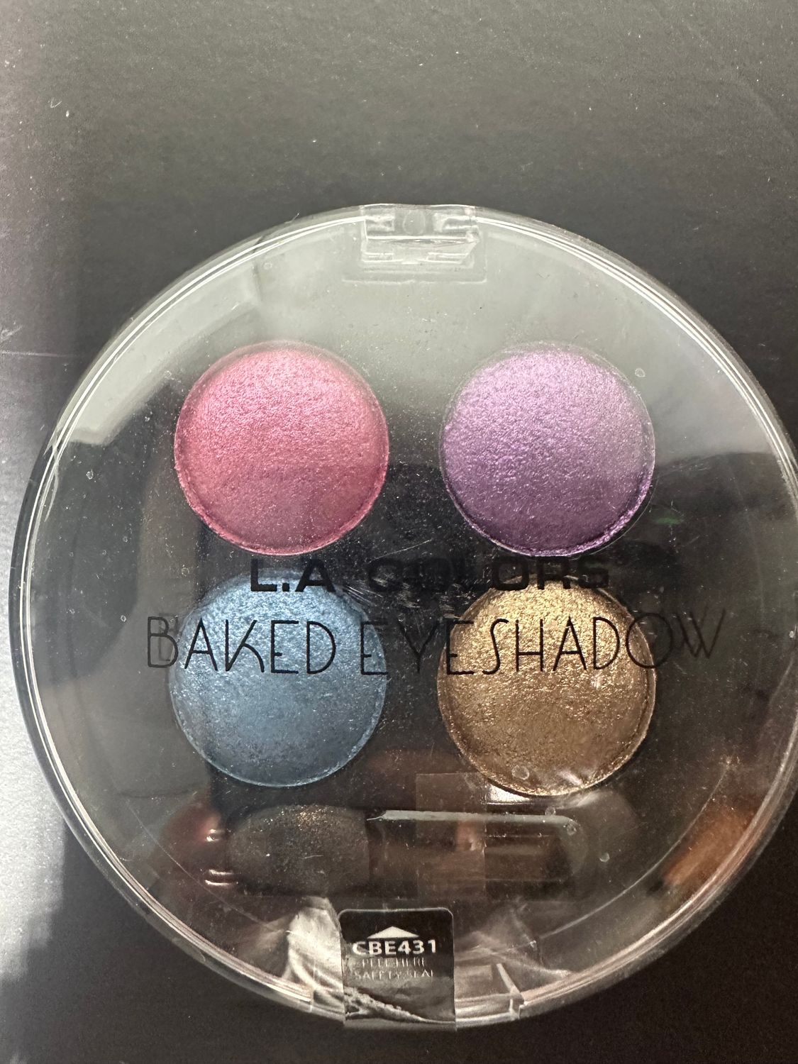 4 COLOR BAKED EYESHADOW   LA COLORS431