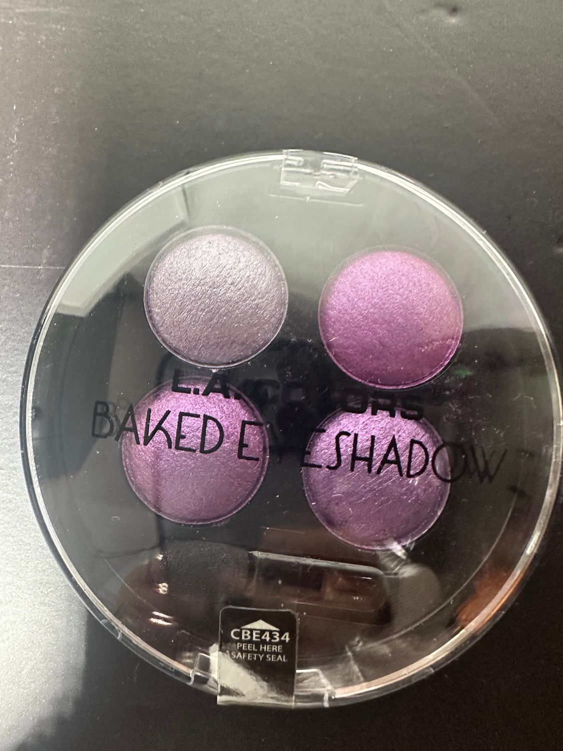 4 COLOR BAKED EYESHADOW   LA COLORS 434
