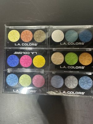 3 COLOR EYESHADOW  MIX B 1dz  LA COLORS