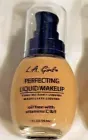 Perfecting liquid makeup LAGIRL 953
