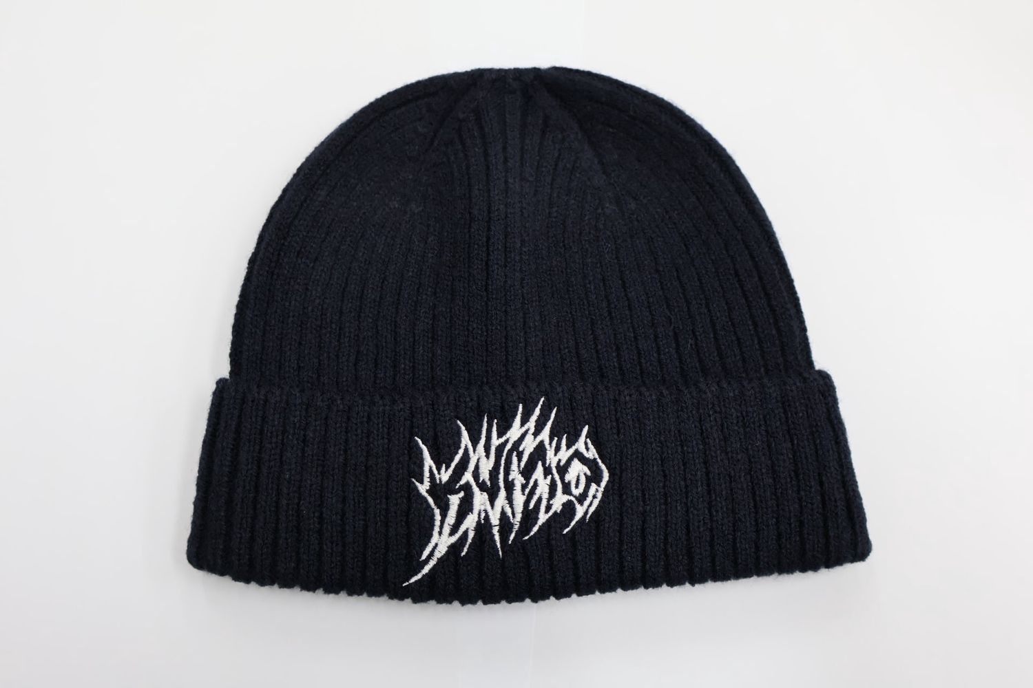 Knitted &#39;VR&#39; Beanie