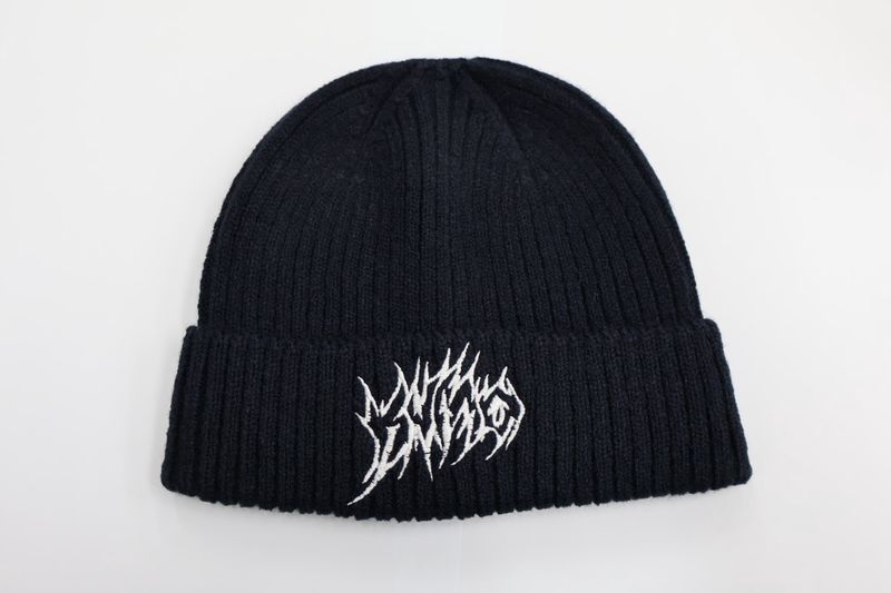 Knitted &#39;VR&#39; Beanie