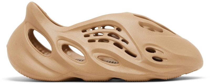 Adidas Yeezy Foam RNR &#39;Clay Taupe&#39;