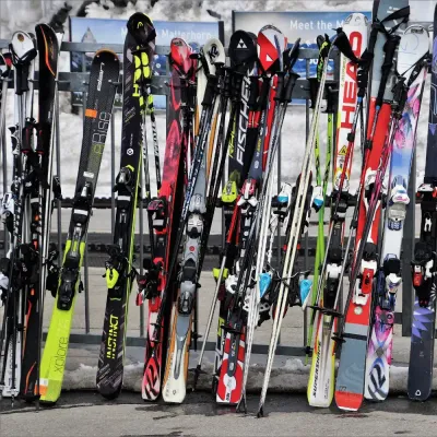 Skis