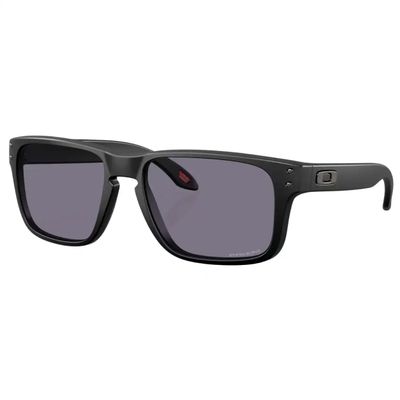 Oakley Holbrook S '26