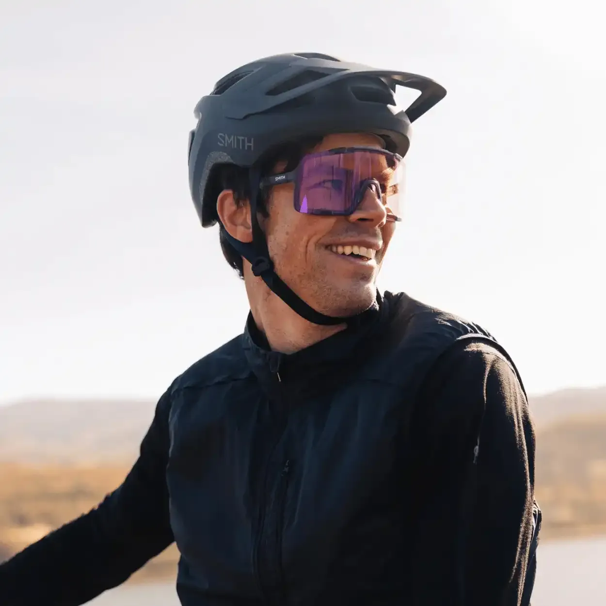 smith bicycle helmets canada Network Mips Key features of this helmet include 19 fixed vents for consistent airflow Smith Bike Helmets – evo