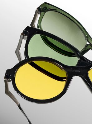 SUNGLASSES