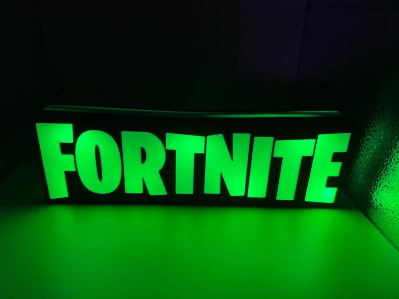 Világító gamer dísz