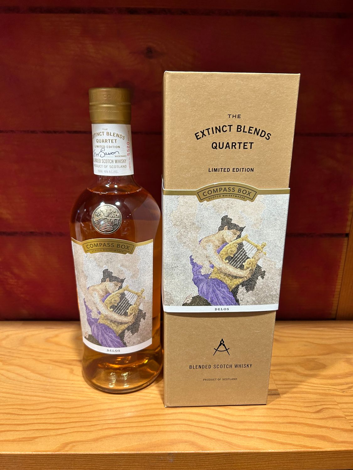 Extinct blends quartet Delos compass box