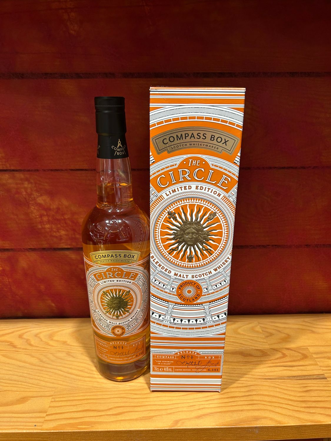 The Circle compass box