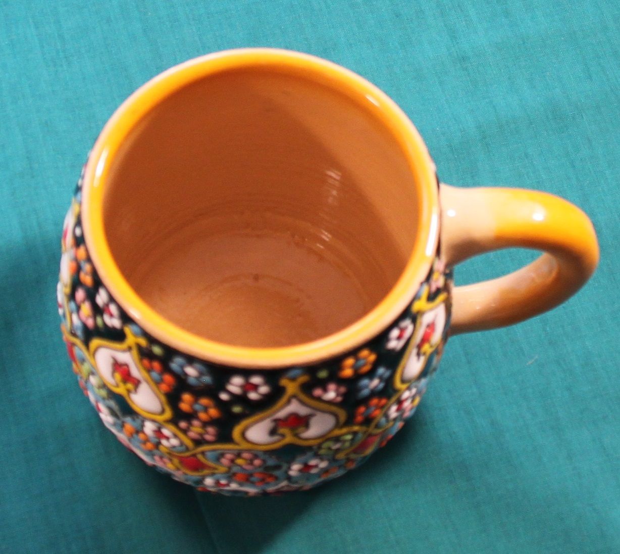 Flammendes Herz - Tasse mit 350ml Fassungsvermögen