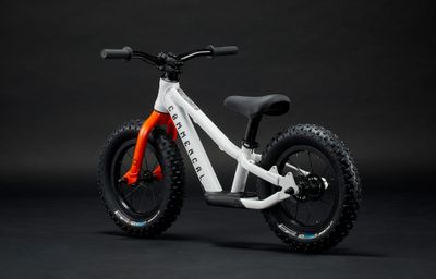 COMMENCAL RAMONES 12 PUSH BIKE DRAISIENNE PURE WHITE