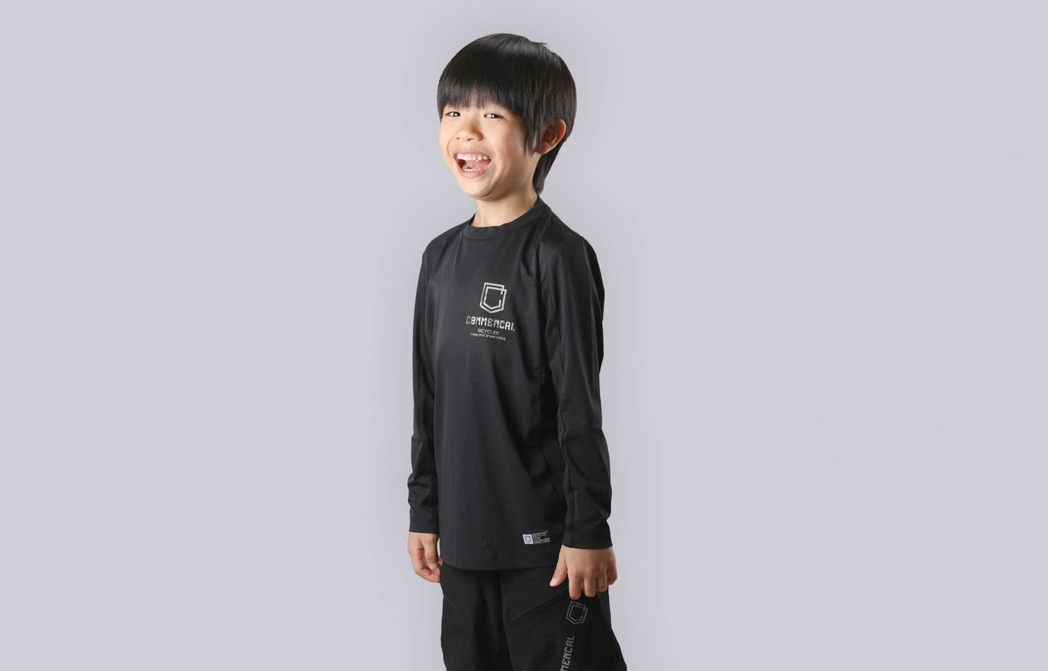 MAILLOT COMMENCAL LIGHTECH MANCHES LONGUES KIDS BLACK BASIC