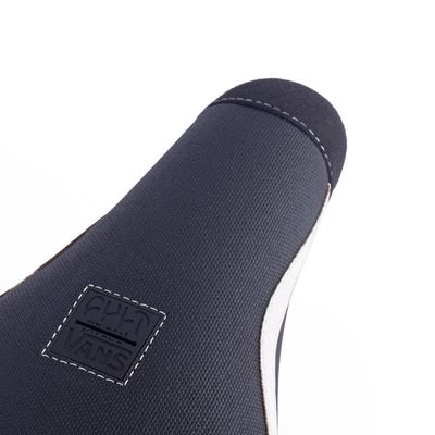 Selle CULT x VANS Old school
