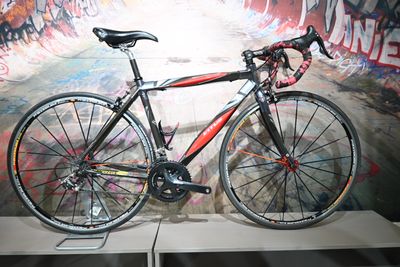 Vélo route Vitus Vitesse "Ultracore" OCCASION