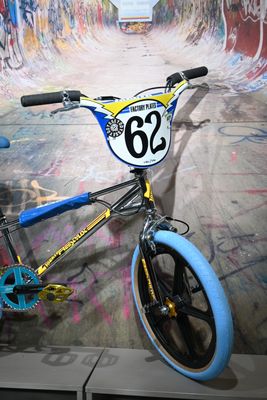 BMX Torker Freestylist 2 – Custom Build "Graphite Edition"