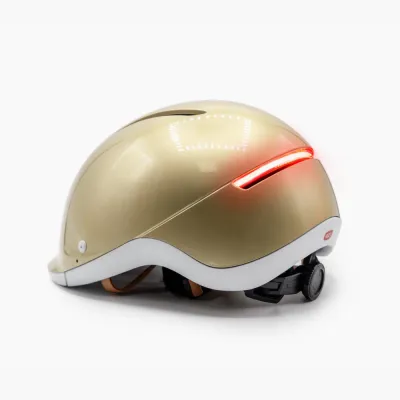 Overade LIFE  Casque Vélo Lumineux avec Clignotants PURE GOLD