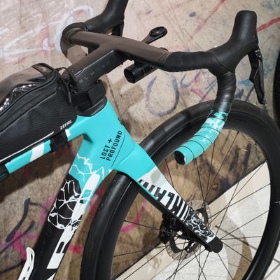 HARO RIVETTE CARBON TOP SHELF – DURA-ACE Di2