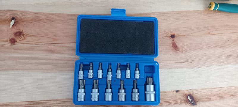 KLUCZE TORX NASADKI 1/4&quot; 3/8” 1/2&quot; 13 el