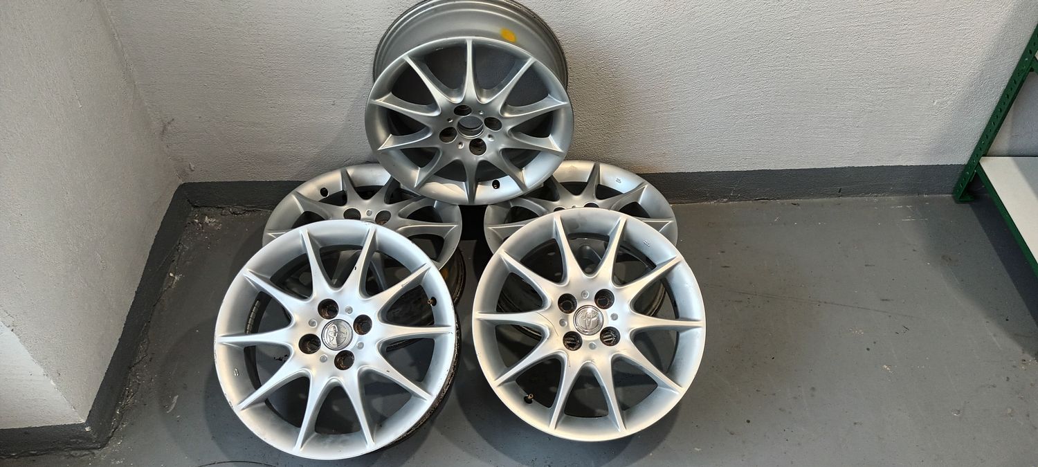 ALUFELGI TOYOTA 4X100 16&#39;&#39; ET45 5SZT.