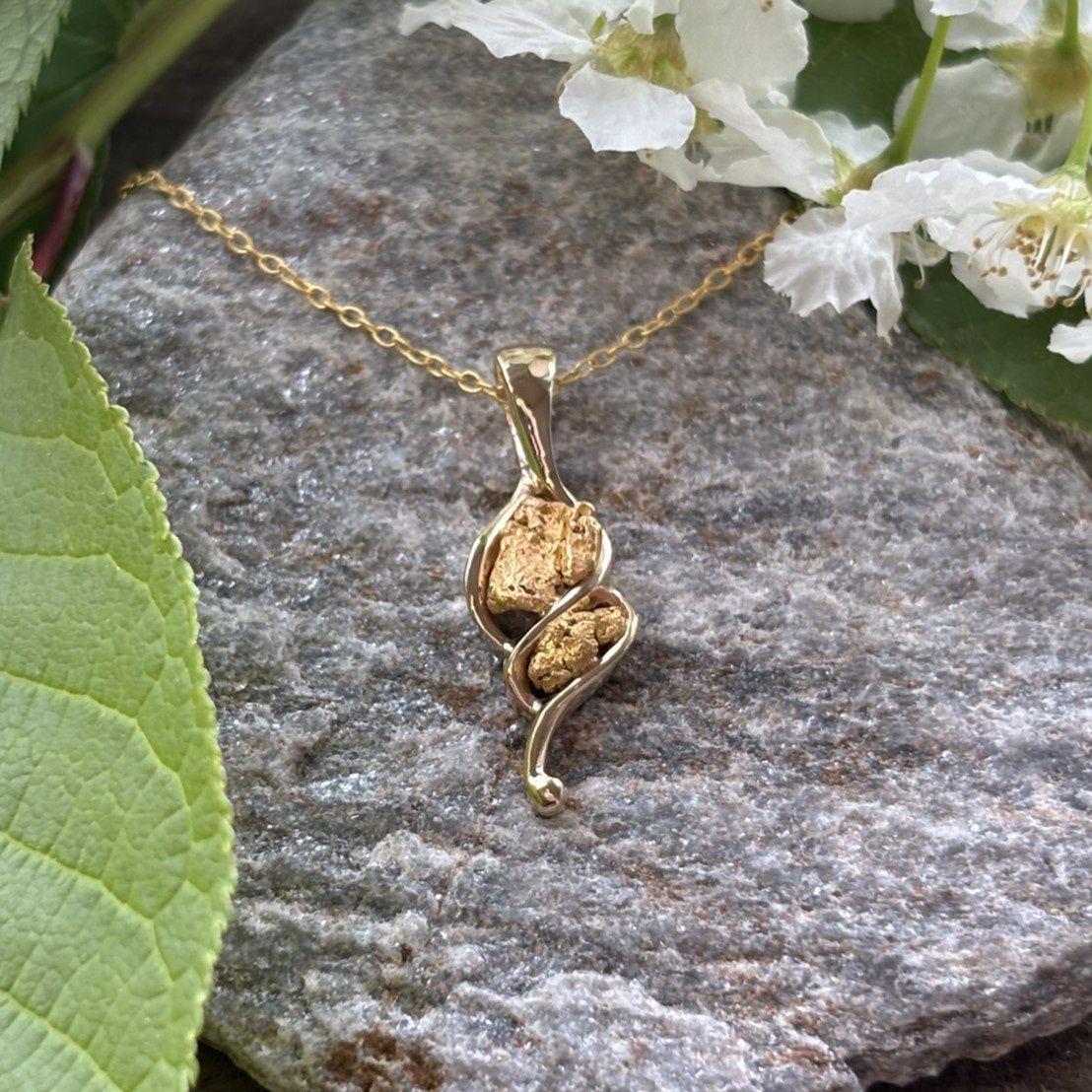 14K Gold Double-Nugget Vine