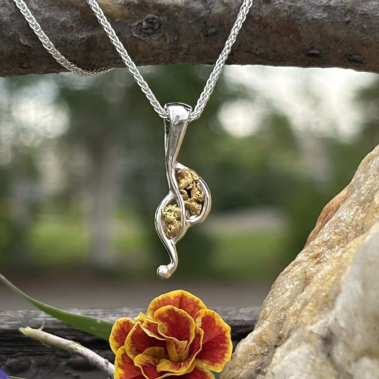 Sterling Silver Double-Nugget Vine - 2g