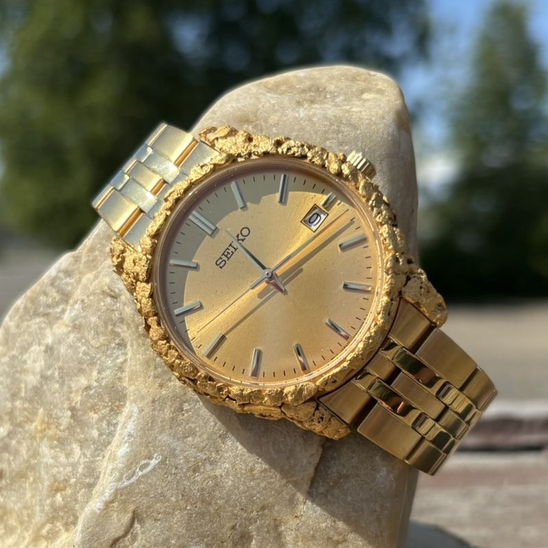 Seiko Men’s Watch with Gold-Nugget