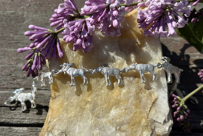 Sterling Silver Moose Family Bracelet - 16g