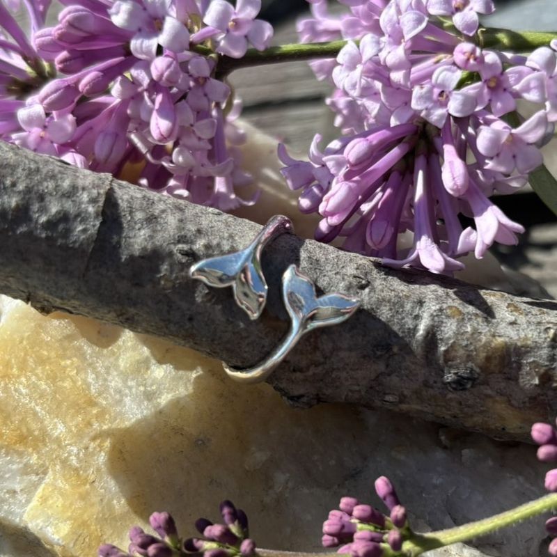 Sterling Silver Whale Tale Ring - 3g