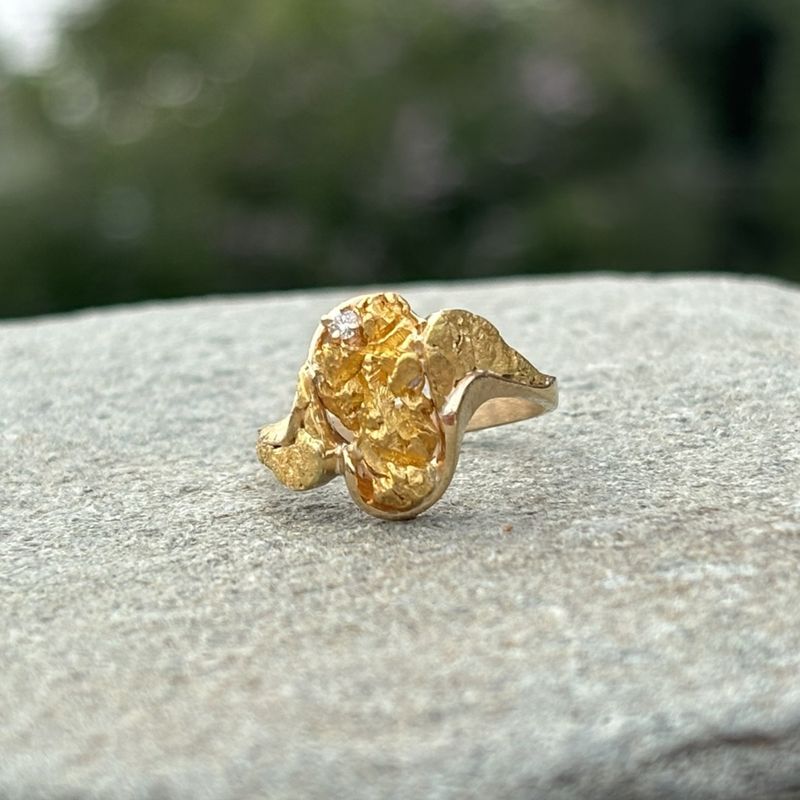 14K Gold Nugget &amp; Diamond Crest Ring