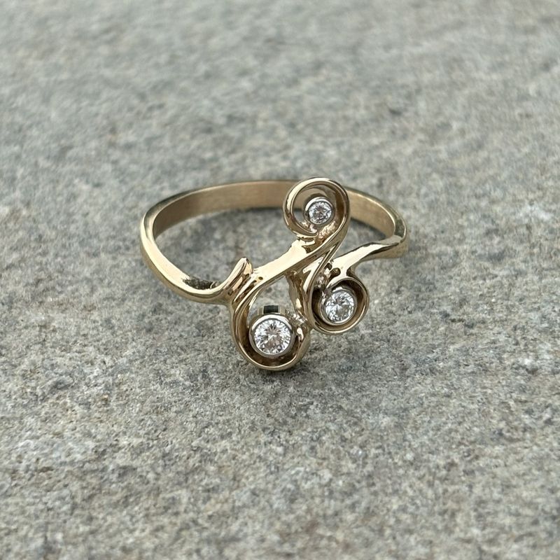 14K Gold Triple-Diamond Swirl Ring