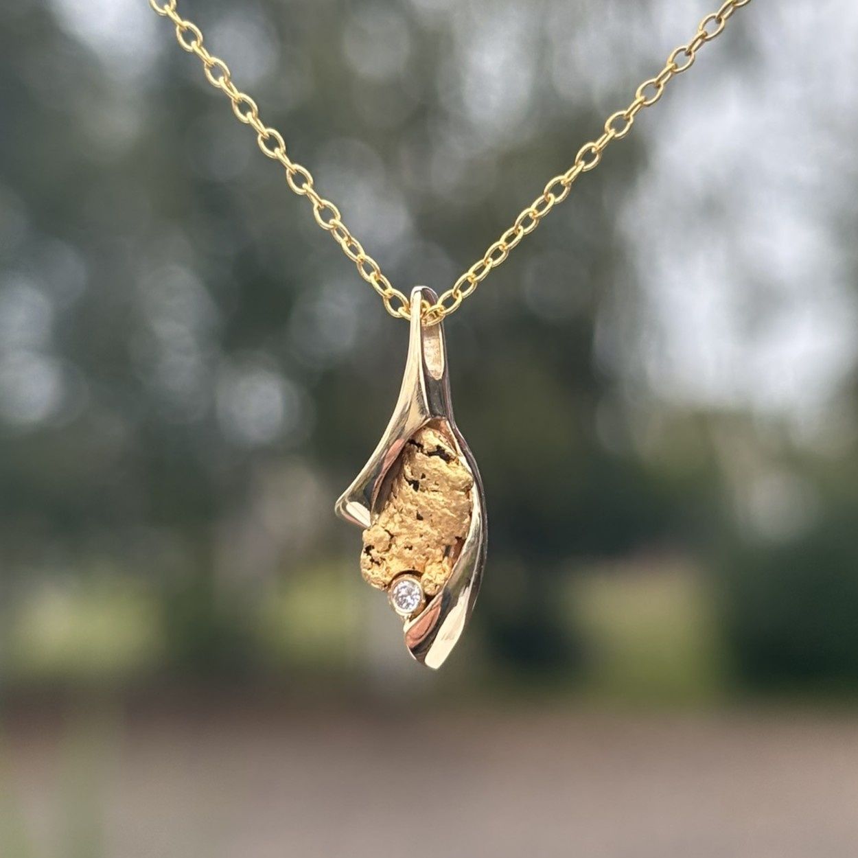 14K Golden Spark Pendant