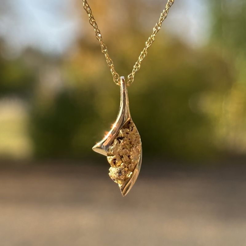 14k Golden Twilight Spark