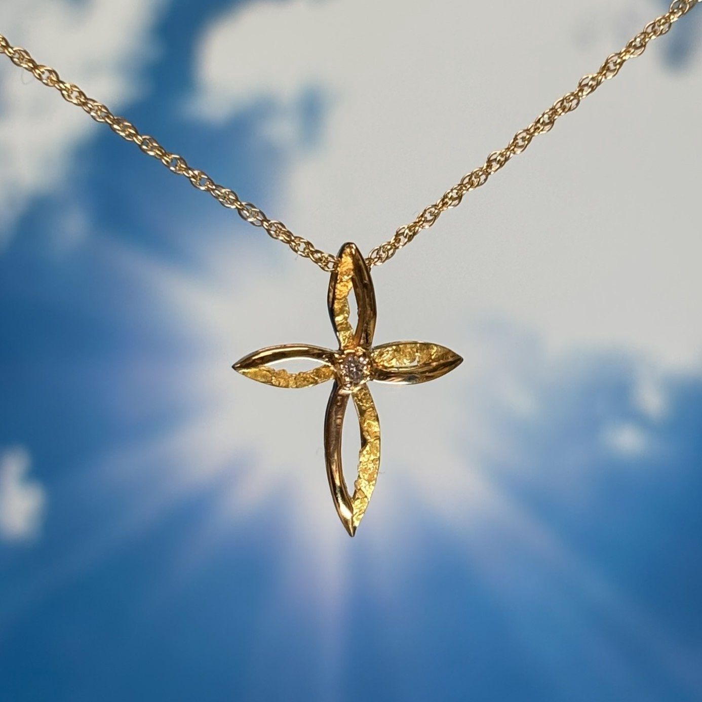 14K Petal Cross - Small