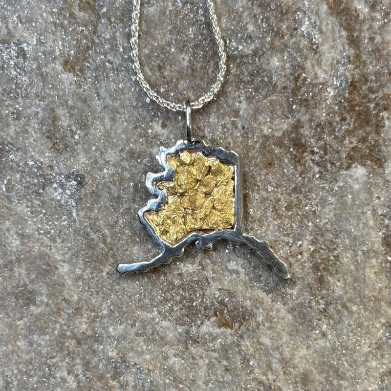 Sterling Silver Alaska with Nuggets - 20mm