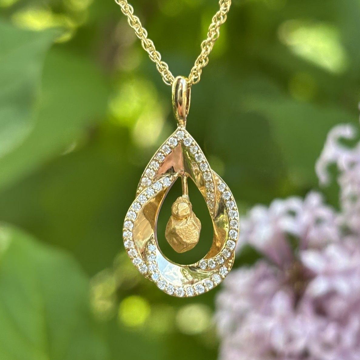 14k Golden Grace Pendant with Nugget