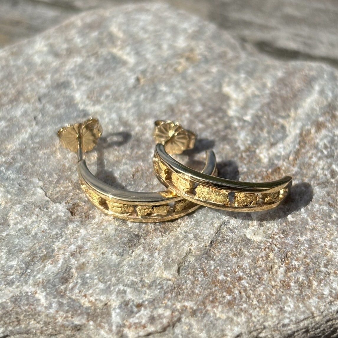 14k Nugget Arc Earrings