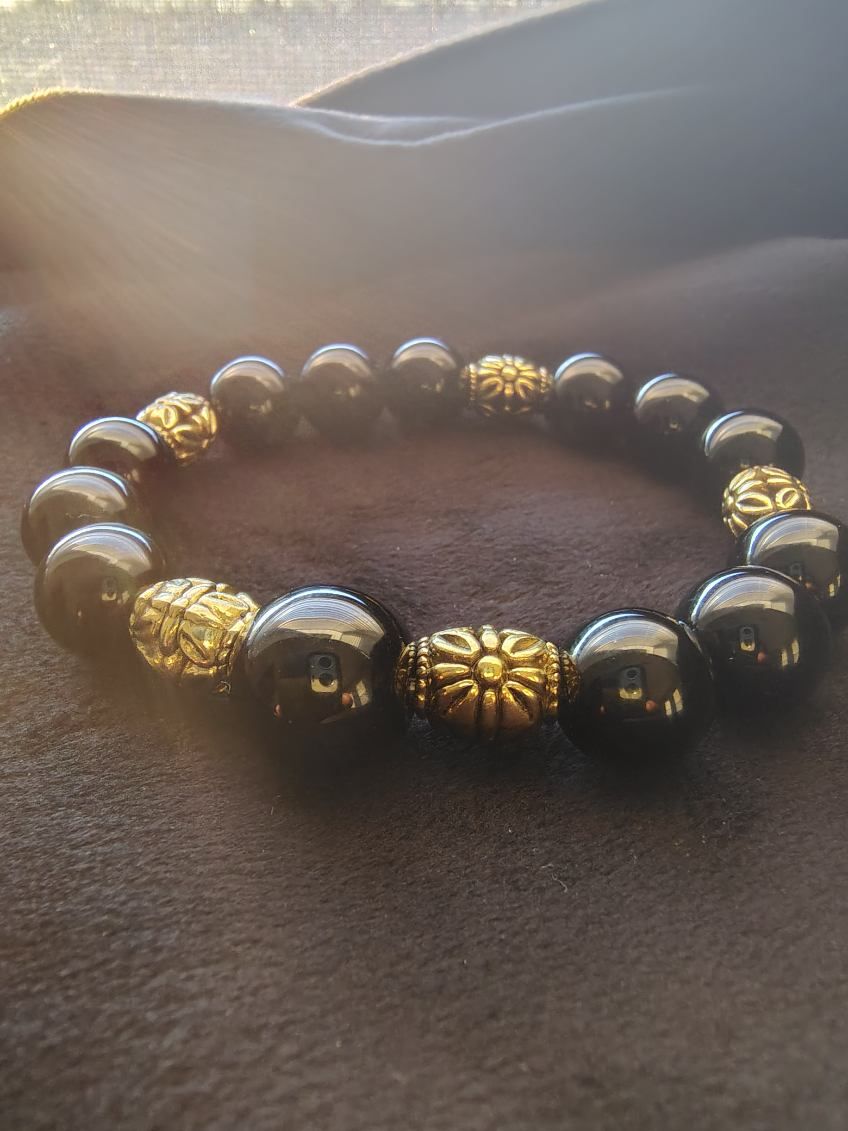 Men&#39;s Onyx Bracelet w/Gold accents
