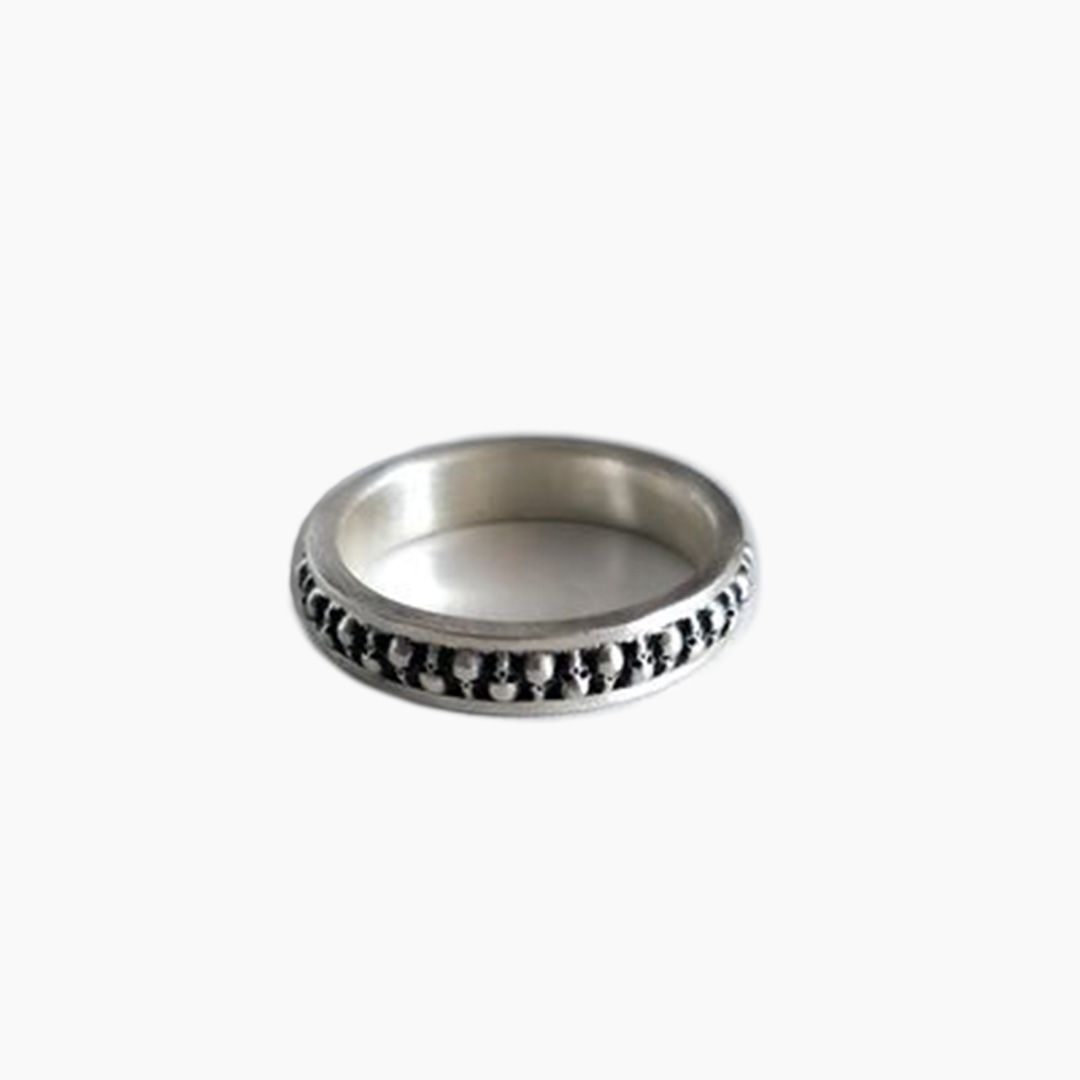 SKULLS RING