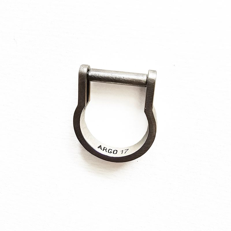 LYRE RING
