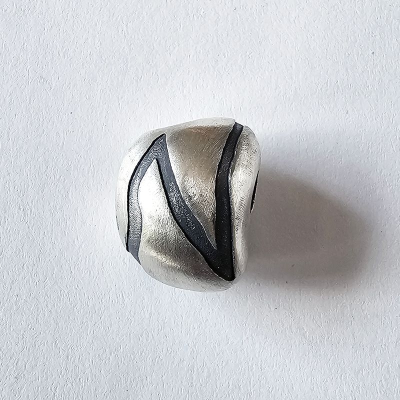 Pebble N
